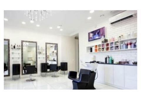 Сеть из 5 действующих студий красоты