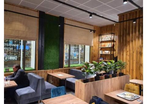 Кафе рядом с ЦУМом