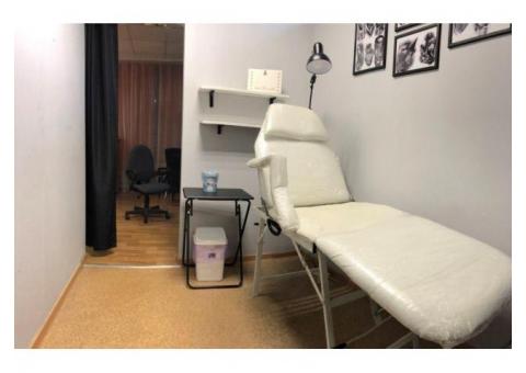 Студия татуировки рядом с метро