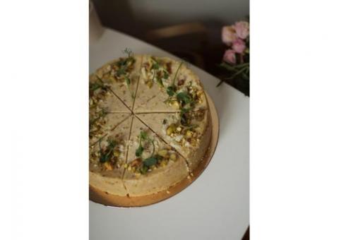 Продажа студии "Creme" по производству кондитерских изделий