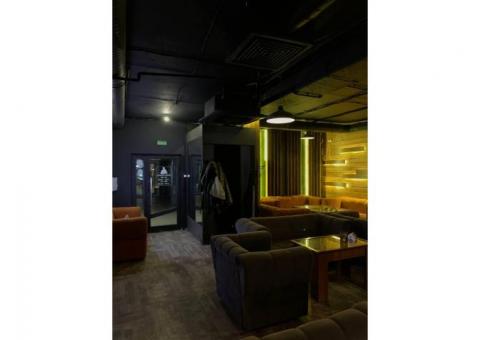 Кальян-бар в известном месте