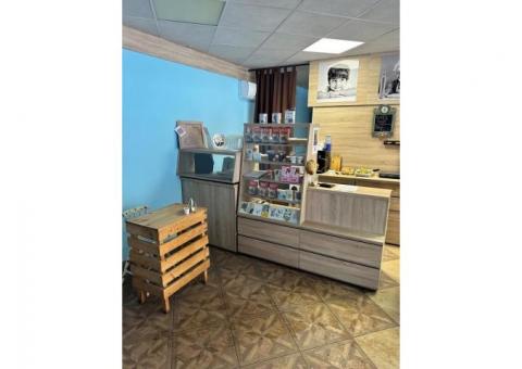 Кафе-пекарня в проходном месте