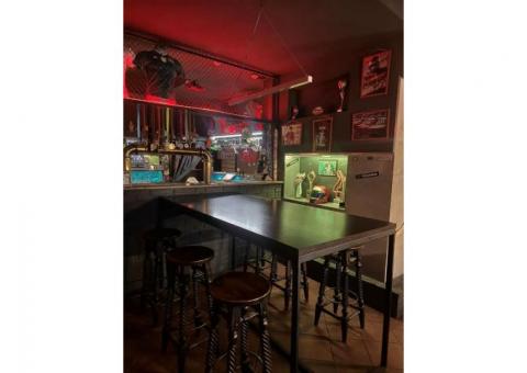 Прибыльный спорт бар в Октябрьском районе