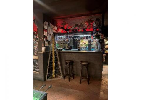 Прибыльный спорт бар в Октябрьском районе