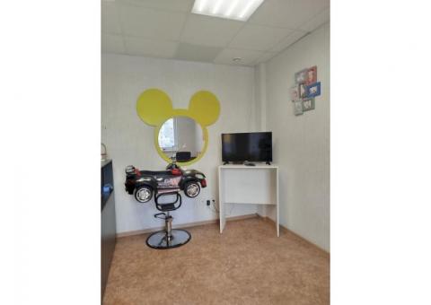 Салон красоты с командой в Московском районе