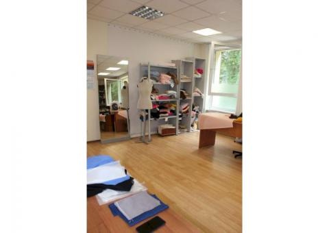 Действующая трикотажная фабрика в Фаниполе