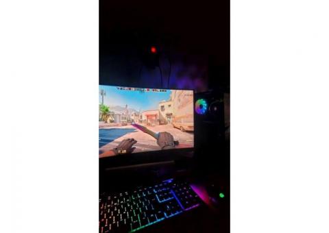 Компьютерный клуб в районе Каменной Горки