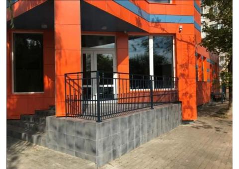 Здание под кафе в центре Солигорска