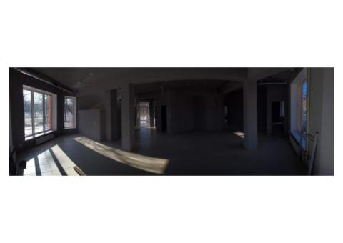 Здание под кафе в центре Солигорска