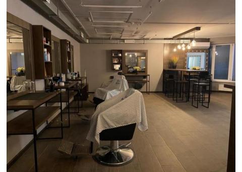 Барбершоп и студия в одном пространстве