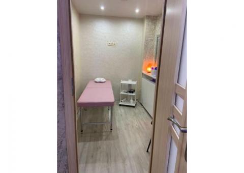 Продается элитный салон красоты в центре Минска