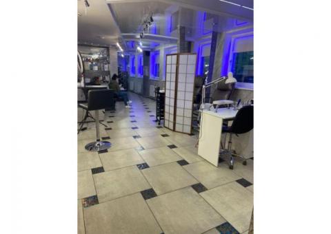 Продается элитный салон красоты в центре Минска