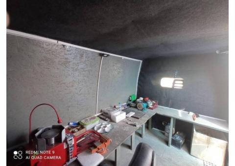 Мобильная заточка парикмахерского инструмента