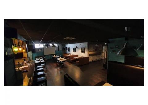 Кафе-бар с отдельным входом в здании БЦ