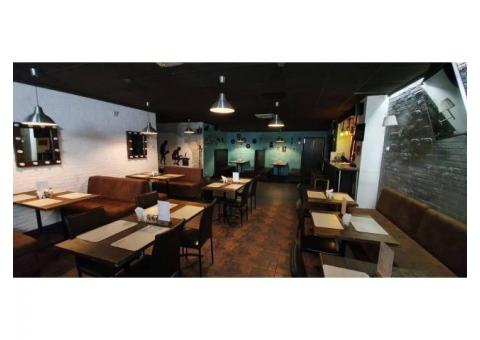 Кафе-бар с отдельным входом в здании БЦ