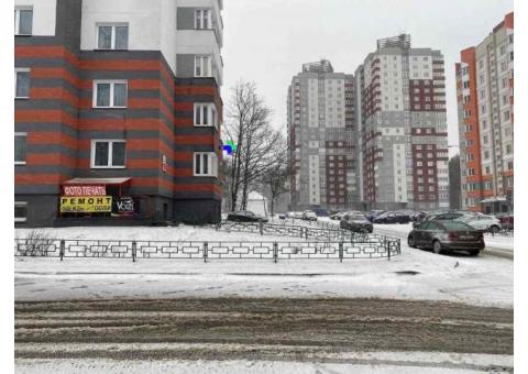 Магазин сток (женской, мужской и детской одежды)