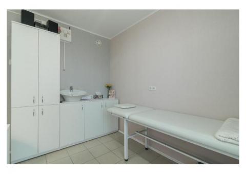 Уютная парикмахерская в районе Каменной горки