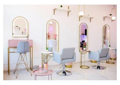 Популярная студия красоты в благополучном районе