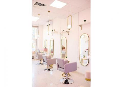 Популярная студия красоты в благополучном районе