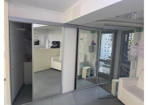 Салон красоты вместе с фирмой на Машерова